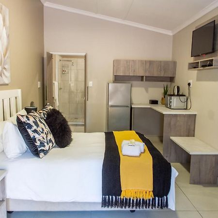 Aroma Guest House Upington Eksteriør bilde